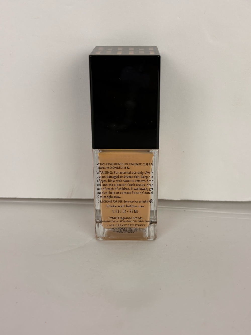 Givenchy Photo Perfexion Fluid Foundation with Sunscreen Natural Complexion #7 - Picture 3 of 6